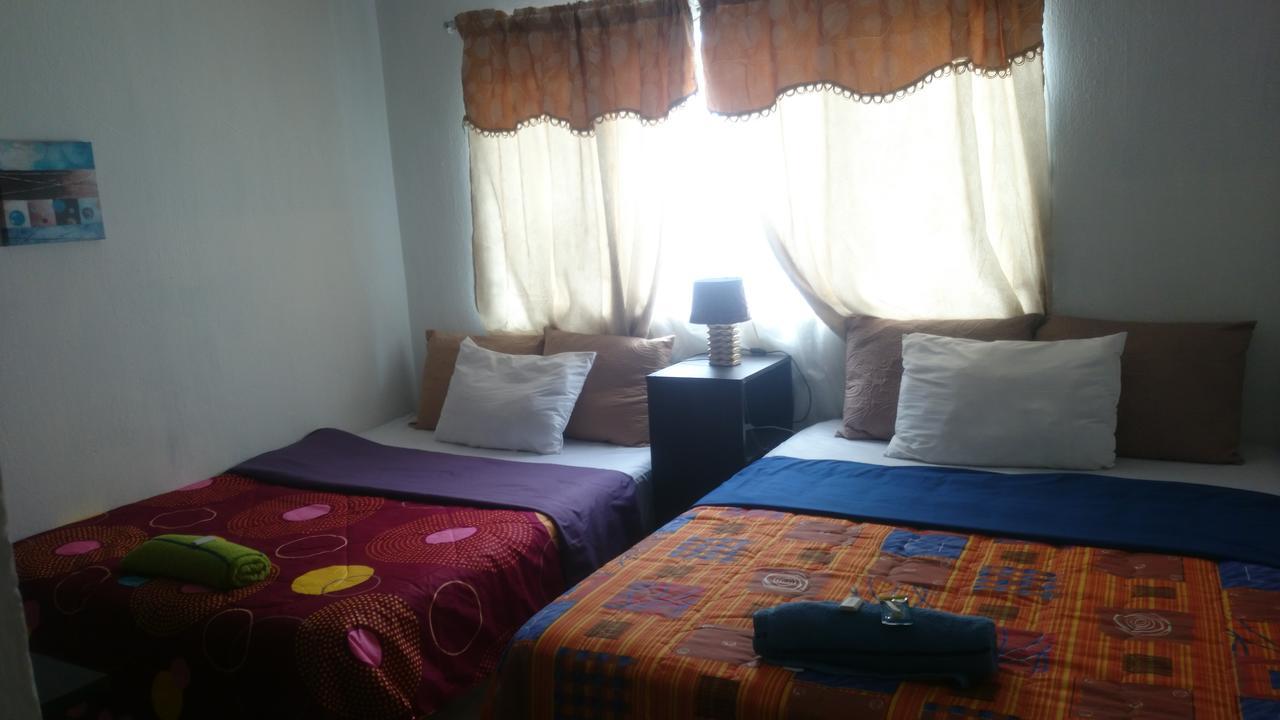 Hotel Colonial Maya Guatemala City Exterior photo