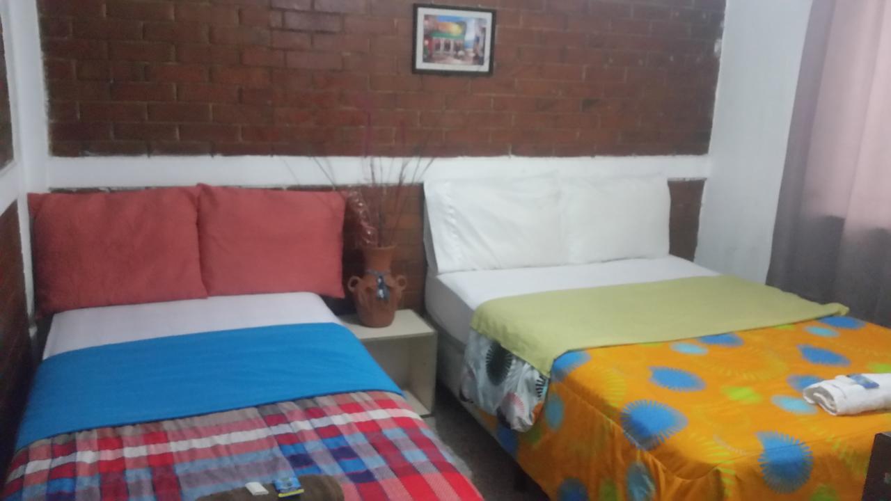 Hotel Colonial Maya Guatemala City Room photo