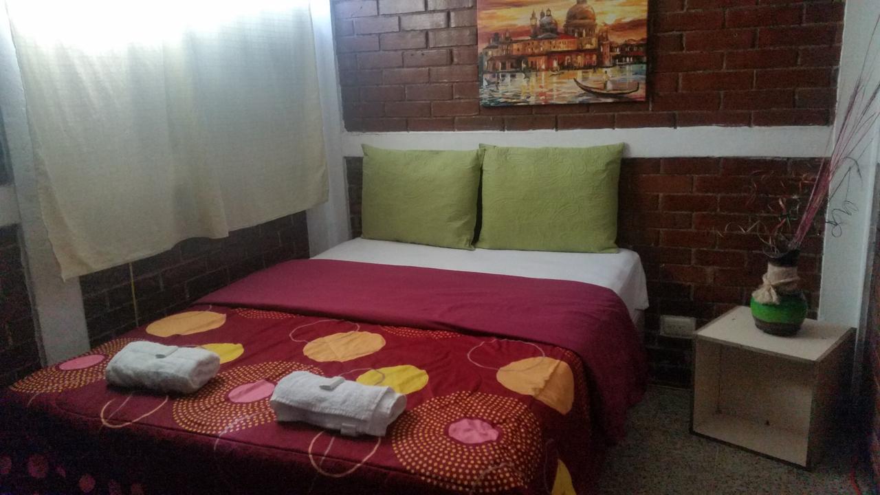 Hotel Colonial Maya Guatemala City Exterior photo